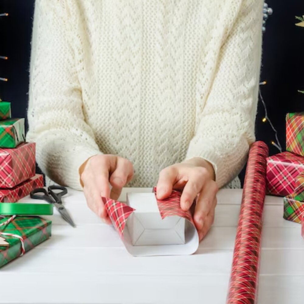 🎄Christmas Gift Wrapping Service Add-On – Only $8! 🎄
